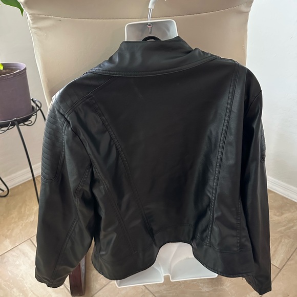 Outer edge, black Moto, motorcycle leather fashion jacket plus size 2X - Picture 2 of 3